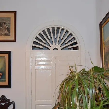 Maison d'hôtes Mena 3*